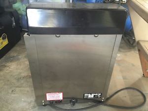 Wisco Compact Warmer 727