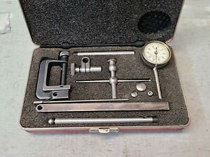 STARRETT No.196 UNIVERSAL DIAL TEST INDICATOR COMPLETE WITH CASE
