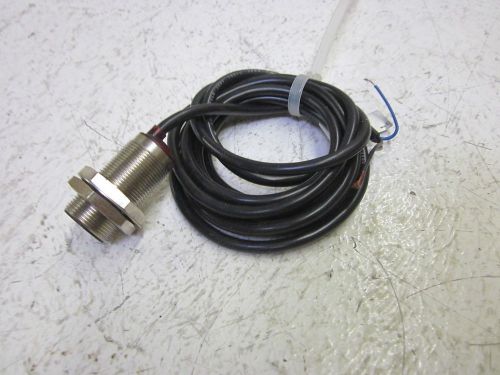 ALLEN BRADLEY 827C-DH5NP18-E2 SER.C INDUCTIVE PROXIMITY SENSOR *USED*