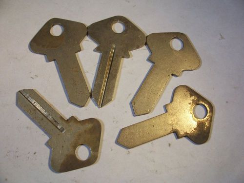 5  OLD VINTAGE    MODEL T FORD     UNCUT   KEY BLANK          LOCKSMITH