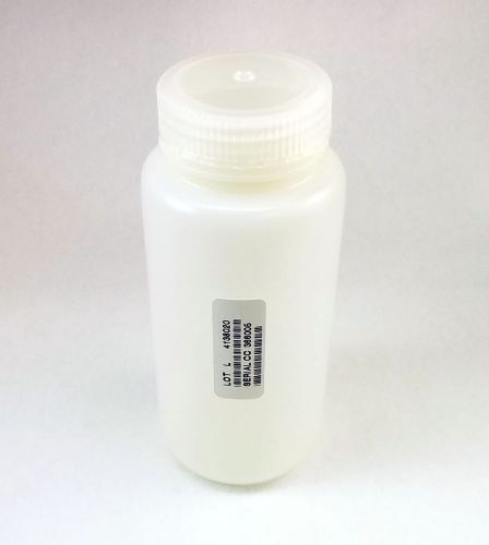 (CS-576) Eagle Picher 500ml hdpe wm bottles with lids