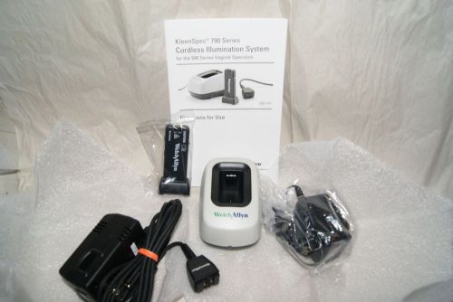 79920 Welch Allyn Cordless Vaginal Illumination System