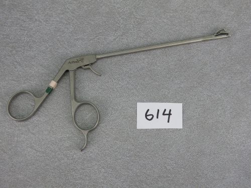 ARTHREX AR-13900 ARTHROSCOPIC VIPER SUTURE PASSER 06390