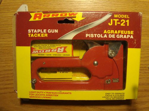 ARROW VINTAGE RED MODEL JT-21 STAPLER