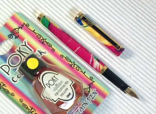 POKY bottle ink + Yunily colourful barrel fountain pen PINK barrel YELLOW ink