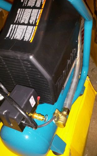 Read! makita mac700 big bore hot dog  electric 2.0 hp air compressor for sale