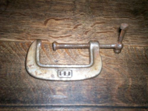 VINTAGE METAL CLAMP No 52