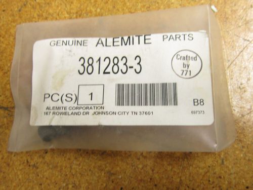 ALEMITE 381283-3 Spray Fitting NEW