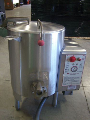 VULCAN JACKETED STEAM KETTLE MODEL# EL20  \SOUP\FOOD