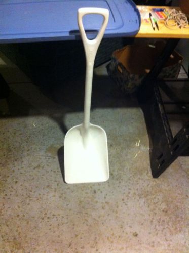 Follett ice shovel