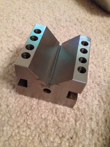 Machinist V-Block 2 1/2&#034;L X 2 1/2&#034;W X 2&#034;H (1 1/2&#034; across V, 1 3/8&#034; Capacity)