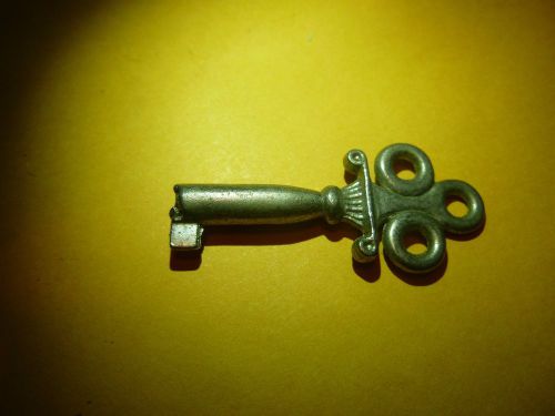 VINTAGE  Handcuff Key