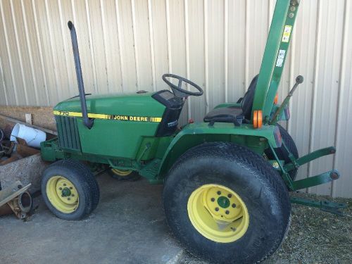 John Deere 770