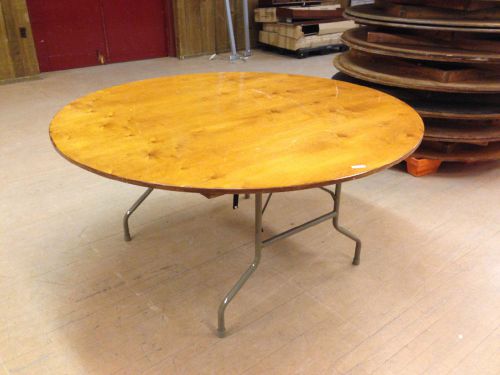 60&#034; Round Wood Folding Banquet Table Country Club Hotel Restaurant Church School