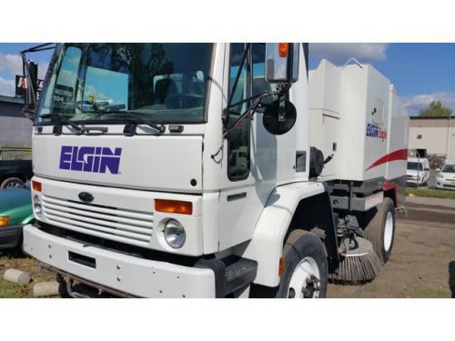 2004 ELGIN EAGLE SWEEPER TRUCK