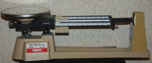 OHAUS TRIPLE BEAM BALANCE SCALE 700 SERIES 2610g / 800 SERIES 5lb 2oz