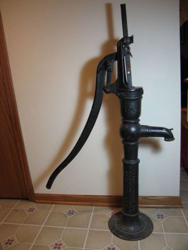 ANTIQUE CAST IRON WATER PUMP MFG. BY U.S.WIND ENGINE &amp; PUMP CO., BATAVIA ILL