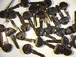 25 DATSUN  NE38BP  BY SILCA KEYS   KEY BLANK  UNCUT        LOCKSMITH