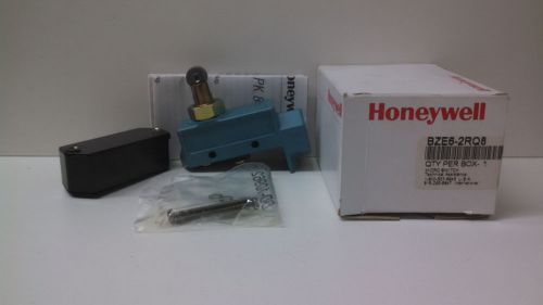 NEW IN BOX! HONEYWELL ROLLER LIMIT SWITCH BZE6-2RQ8