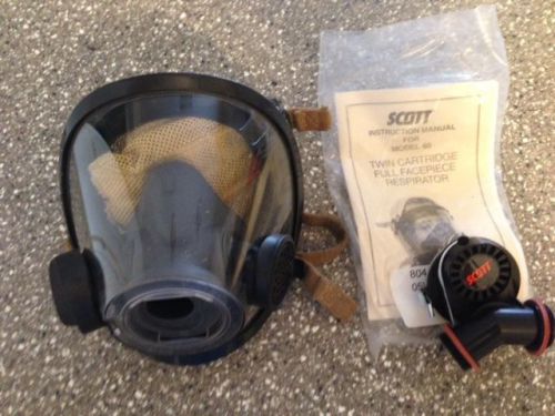 Scott AV3000, Medium, Black Nosecup, USED (Very Good Condition)