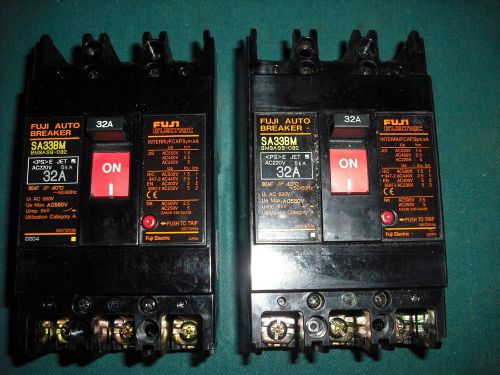 NEW LOT OF 2 SA33BM FUJI 3 POLE 32AMP MAIN AUTO BREAKERS TROPICAL FREE SHIP