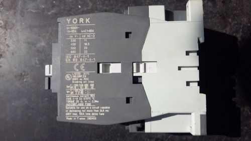 ABBTYPE YORK 024-31813-000 Contactor 110V50Hz &amp; 120V60Hz Coil