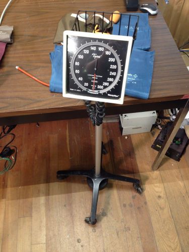 Welch allyn tycos blood pressure gauge cuff sphygmomanometer w/ stand warranty for sale