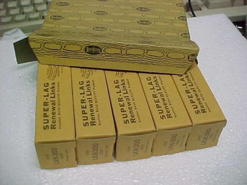 NIB...BOX OF 25  (5 BOXES X 5) BUSS SUPER-LAG RENEWAL LINKS #LKN300 250 VOLT