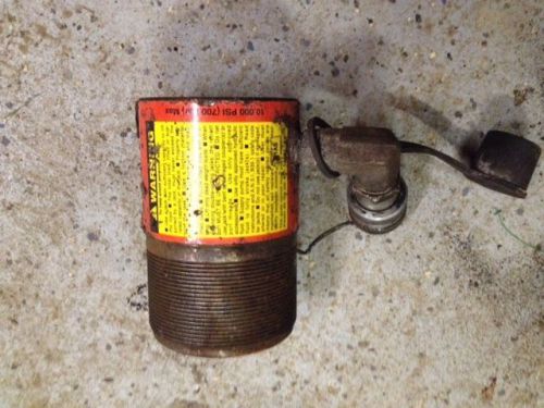 (1) USED Power Team SPX C251C CYLINDER, 25 TON, 1&#034; STROKE