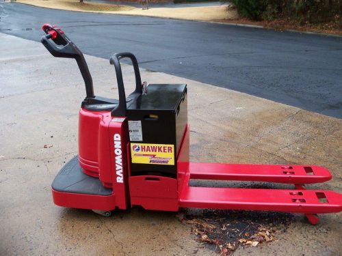 2008 raymond 8400 signature series rider pallet jack for sale