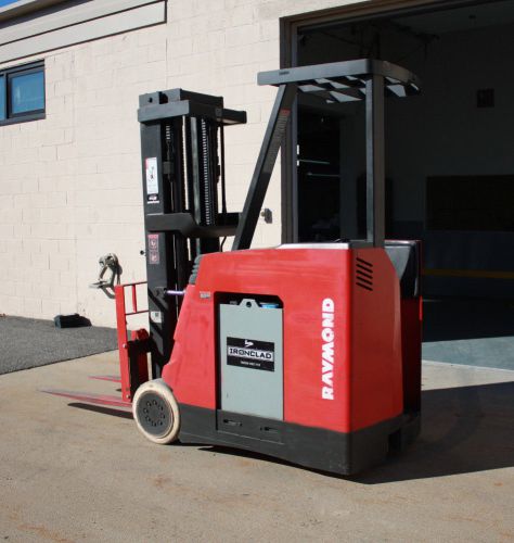 Raymond Forklift  - Model R30-C30TT - Very Clean - Side Shifter