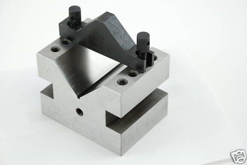 1-3/8&#034; X 19/32&#034; V-BLOCK V BLOCKS HARDENED PAIR .0002&#034;