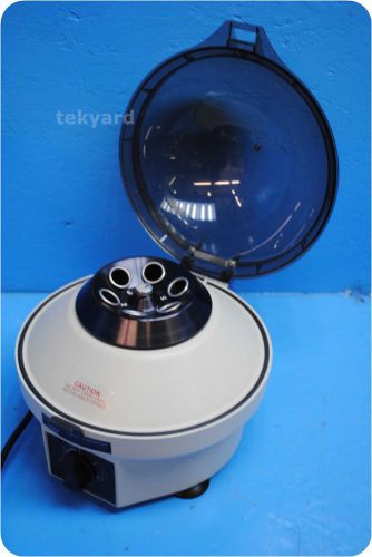 CLAY ADAMS / BECTON DICKINSON 420225 COMPACT II CENTRIFUGE *