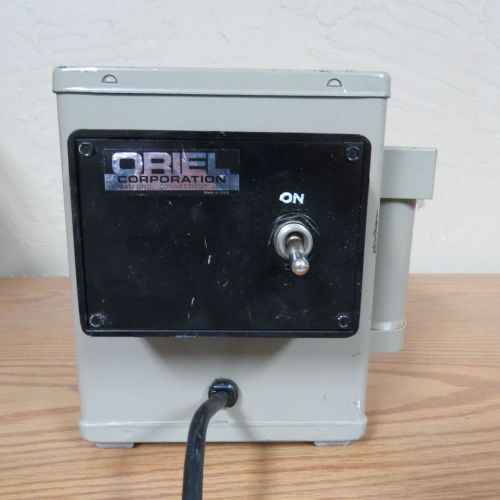 *ORIEL MICROSCOPE  LAMP  POWER SUPPLY                                        B10