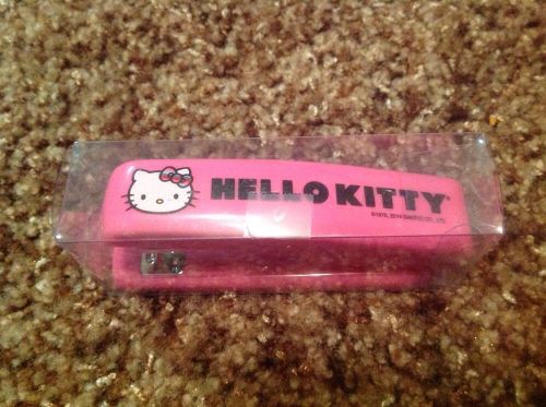 HELLO KITTY STAPLER