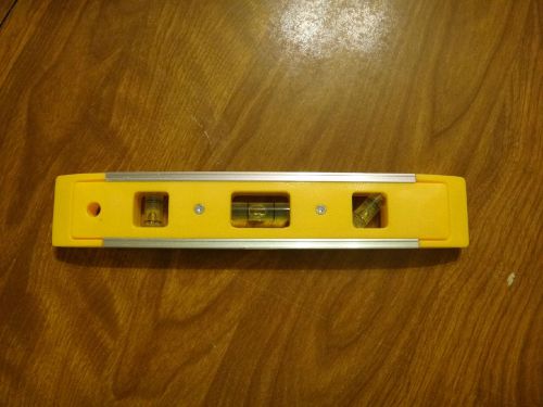 9&#034; Yellow Magnetic Torpedo Level   NEW