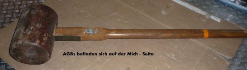 Holzhammer aus bundeswehrbestand, ca. 150 mm schlagflache, neuwertig, siehe bild for sale