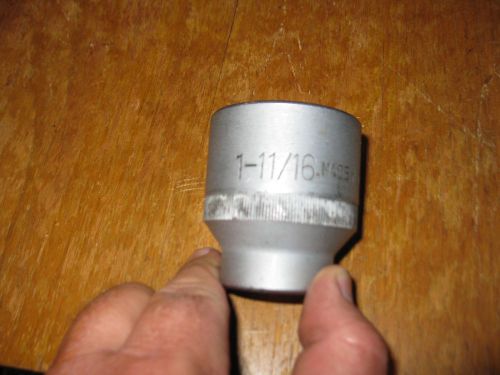 1 11/16 Inch Socket 3/4 Inch Drive