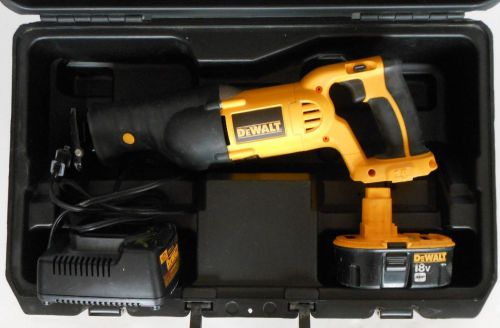 Dewalt dc 385 variable speed 18 volt reciprocating saw w/ battery &amp; charger exc for sale