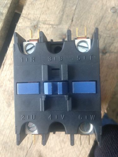 dayton contactor 50A 2-pole 120volt-  #6gnx1