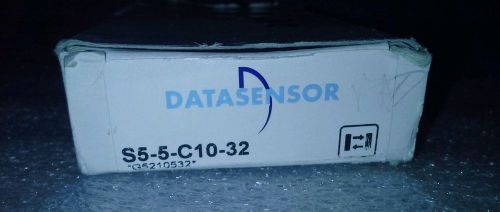 Datasensor datalogic proximity switch/sensor model # s5-5-c10-32 -- new for sale