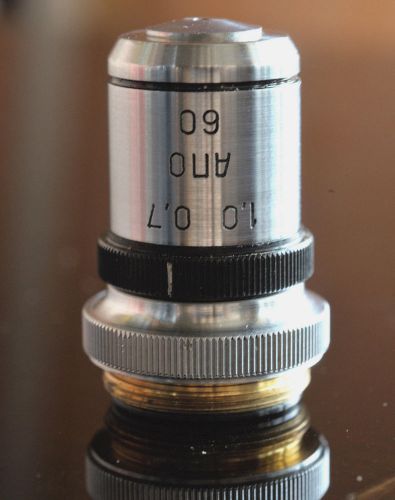 LOMO Zeiss APO 60x /N.A. 1.0-0.7 Iris Oil 160/- RMS microscope objective