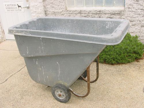 HEAVY DUTY TRASH CART  USED