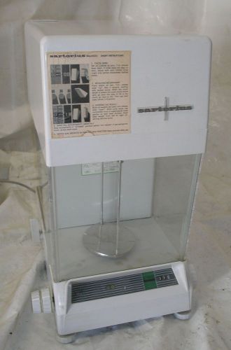 Sartorius 128939 Analytical Balance Scale 24 33 - Powers On