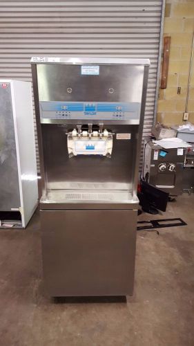 2000 taylor 8756 soft serve frozen yogurt ice cream machine warranty 3ph air for sale