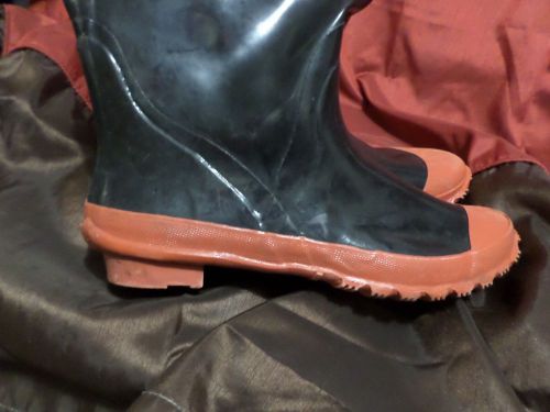 CLC WORK GEAR RUBBER BOOTS SIZE 16