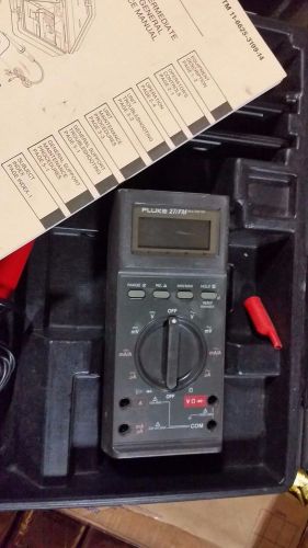 Fluke Multimeter 27/FM Digital includes Probe and Operations Manual