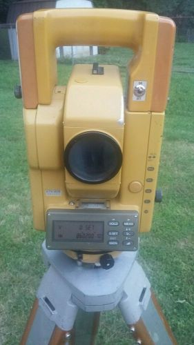 Topcon gts 303 total station with new charger and accessories for sale