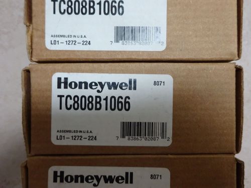 ONE (1) HONEYWELL TC808B1066 HEAT DETECTOR HEAD - FIRE ALARM PART