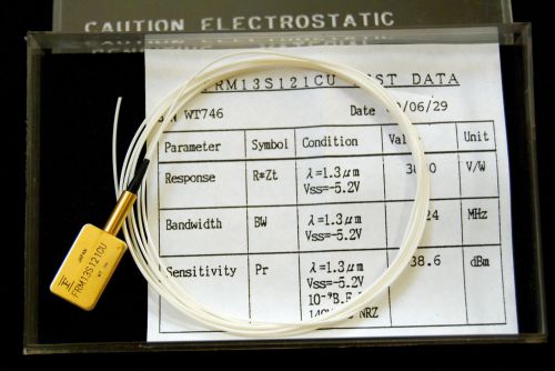 Photo Diode - Fiber Optic InGaAs Photo Diode with Preamp Receiver